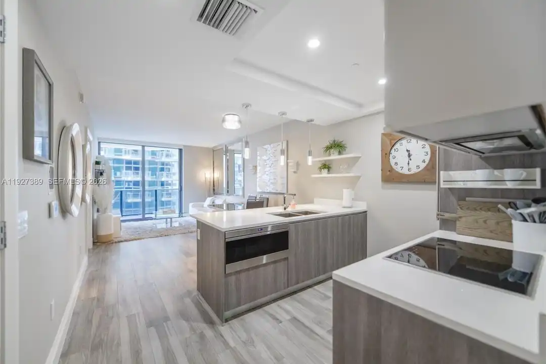 801 S Miami Ave #3706 - More