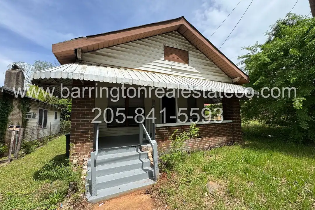 1508 Dennison Ave SW – photo 1