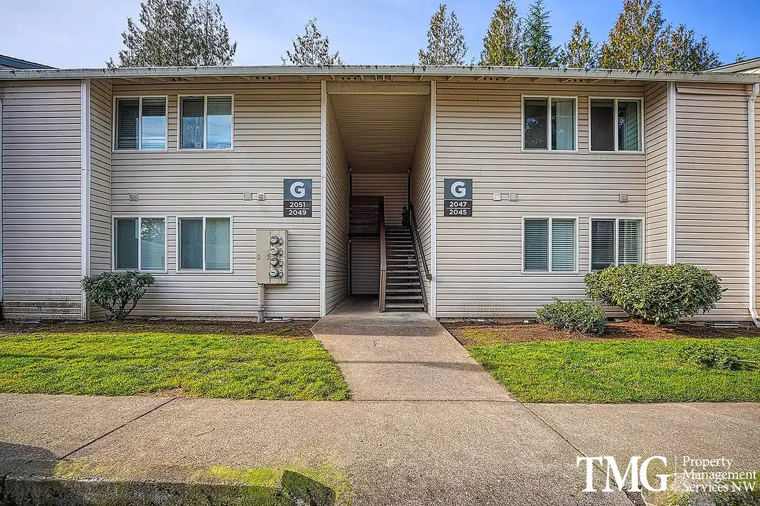 Kings Meadow Apartments - More
