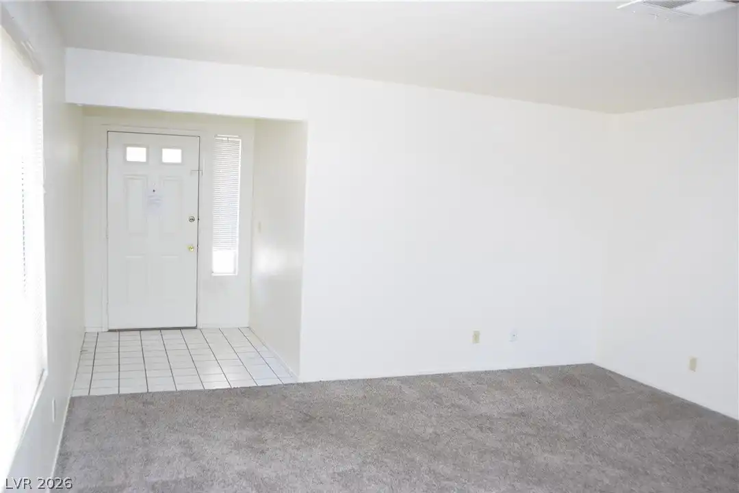 House in Las Vegas - More