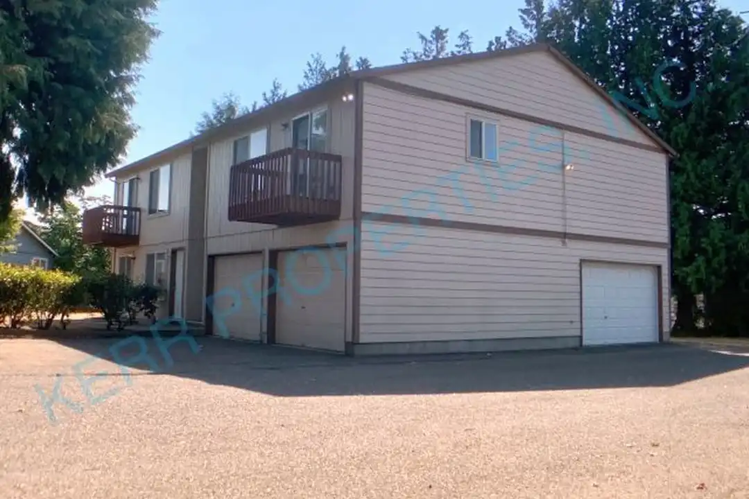 2211 SE 96th Dr – photo 1