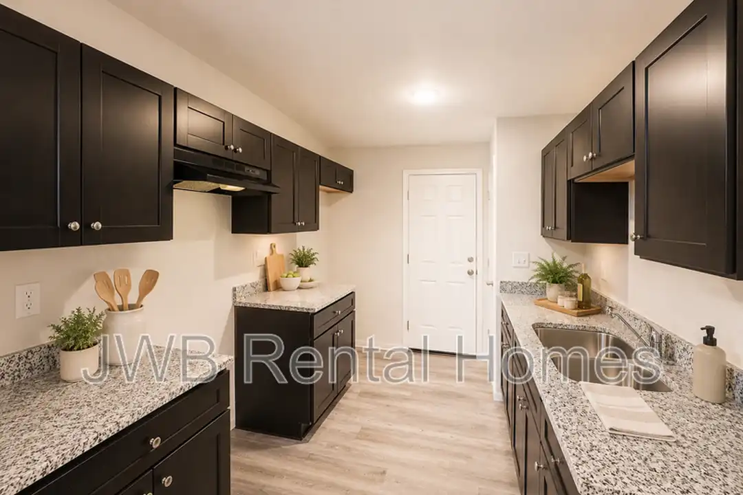 7828 Dekle Ave – pohled 3