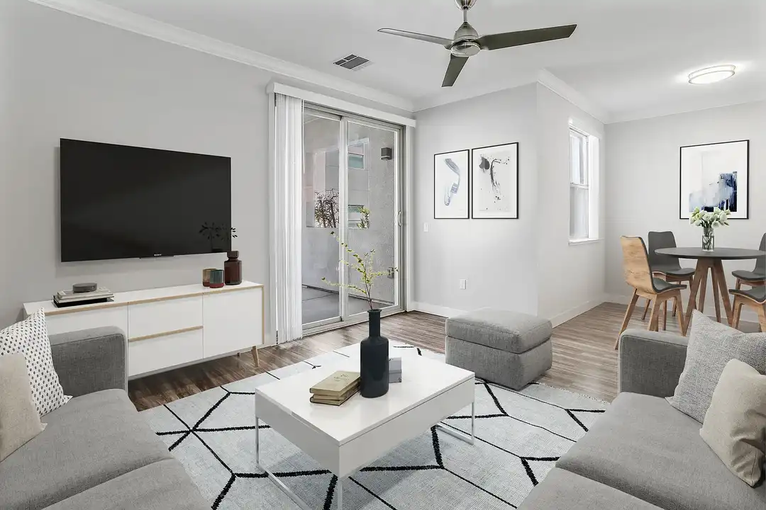 Tesoro Apartments – photo 1