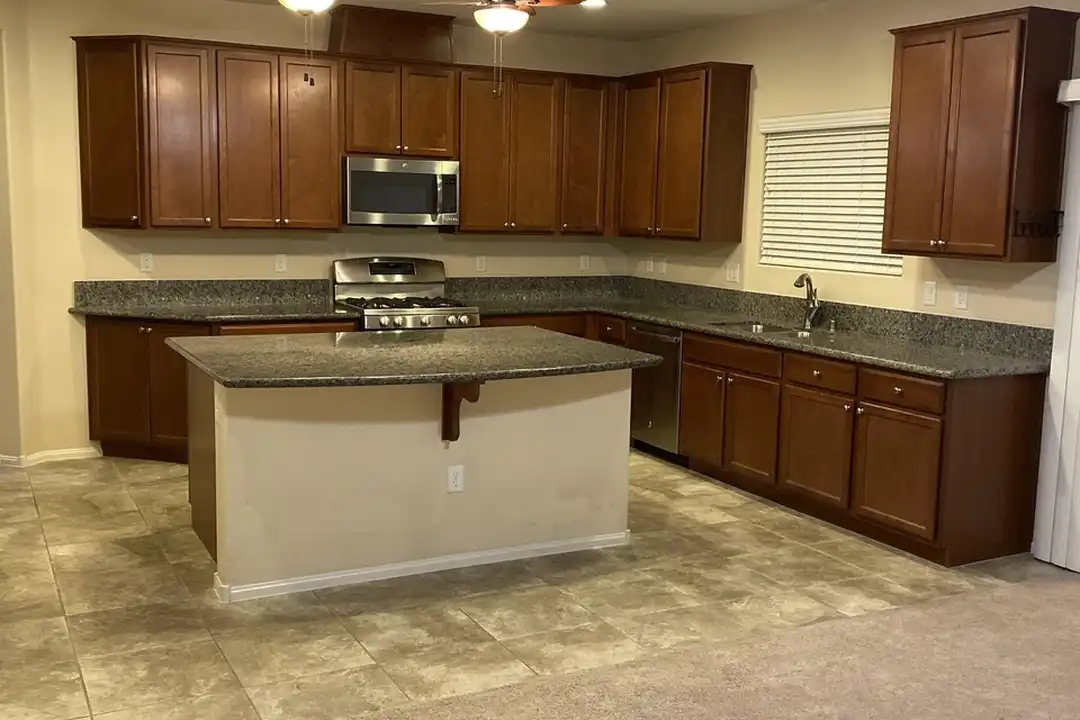 1412 Nature Loop Ave - View 3