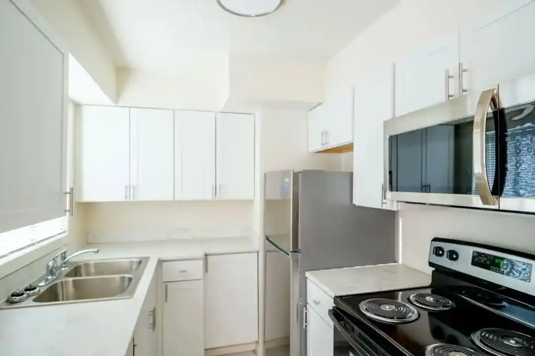 591 W Sherman St unit 8 - View 5
