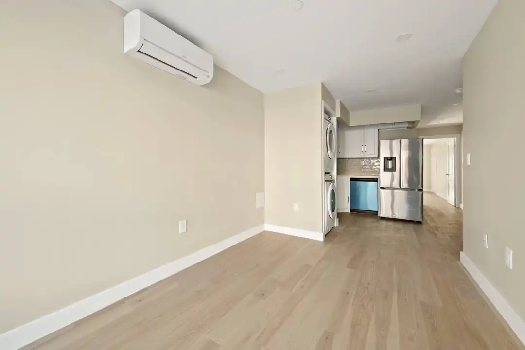 458 Decatur St #GARDEN - View 3