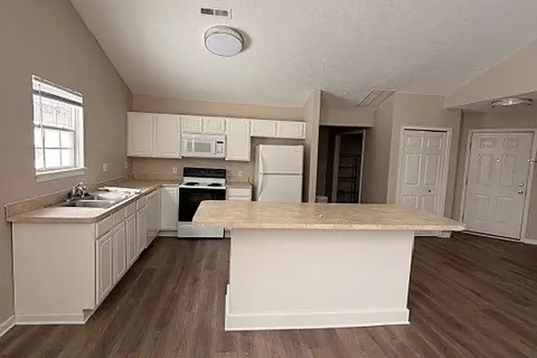 Portage View West – photo 1