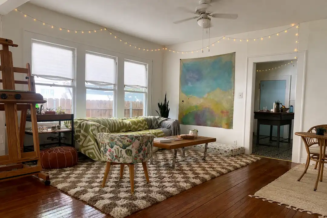 Apartment in Dallas - View 3