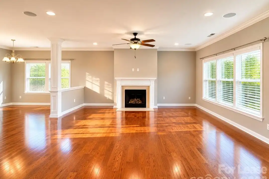 2025 Fuschia Ct - View 6