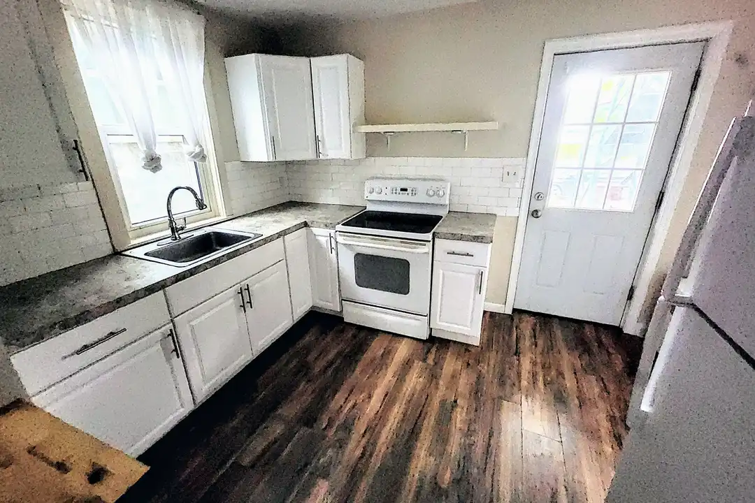 Apartment in Old Forge - View 4