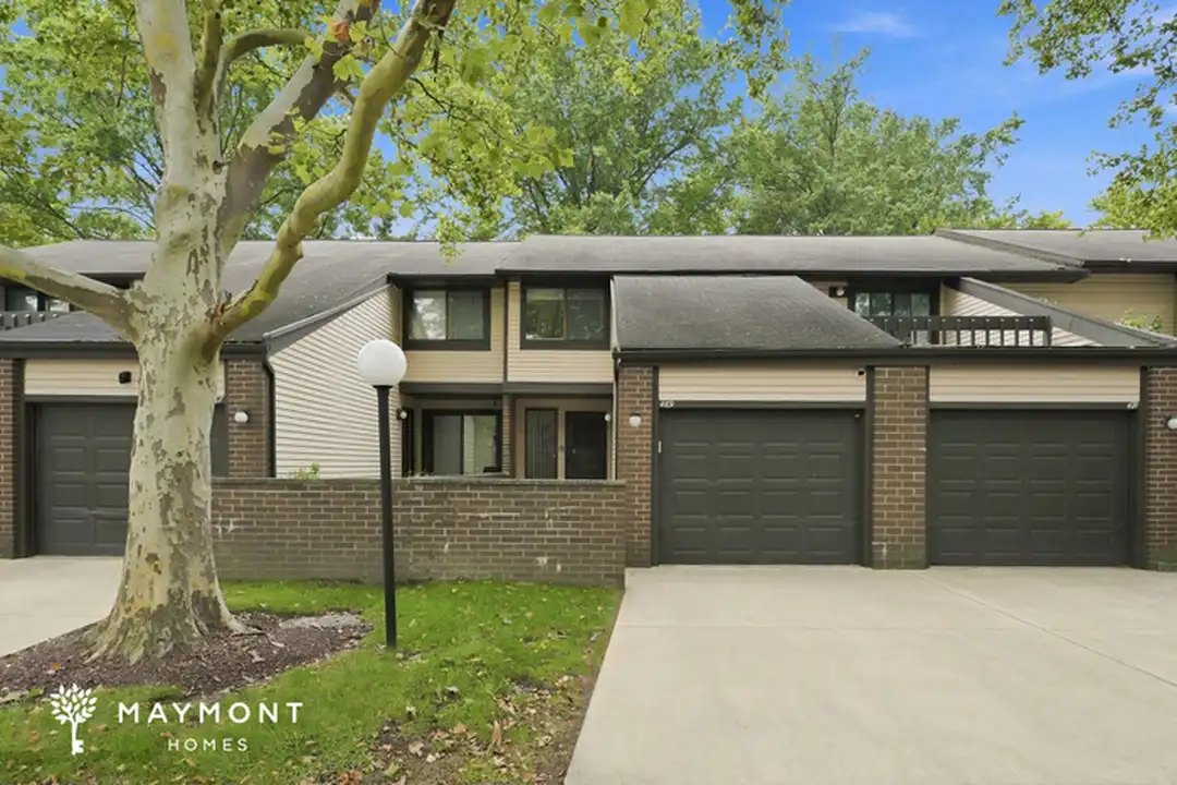 469 Terrell Ct – photo 1 of 3