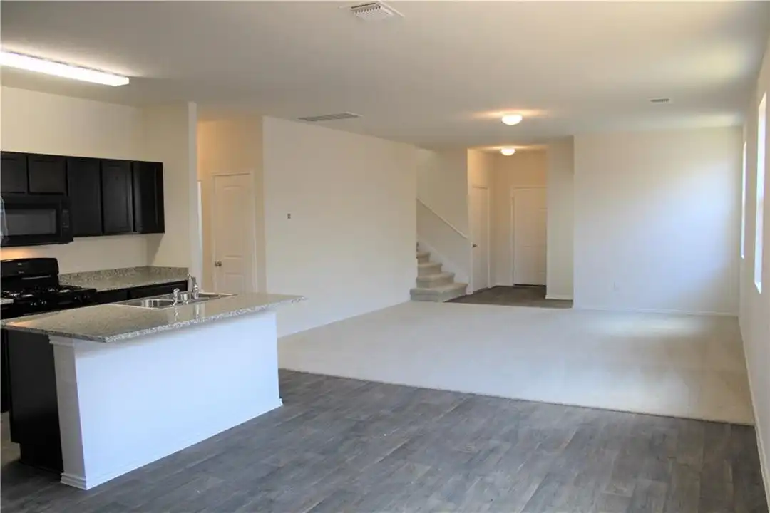15108 Kent Justin Dr - More