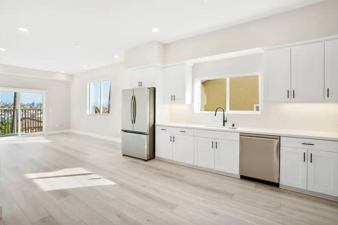 4072 Georgia St unit 6 - View 2