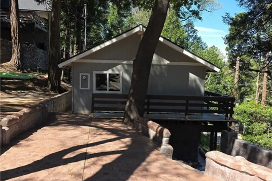 979 Venus Way – photo 1 of 12