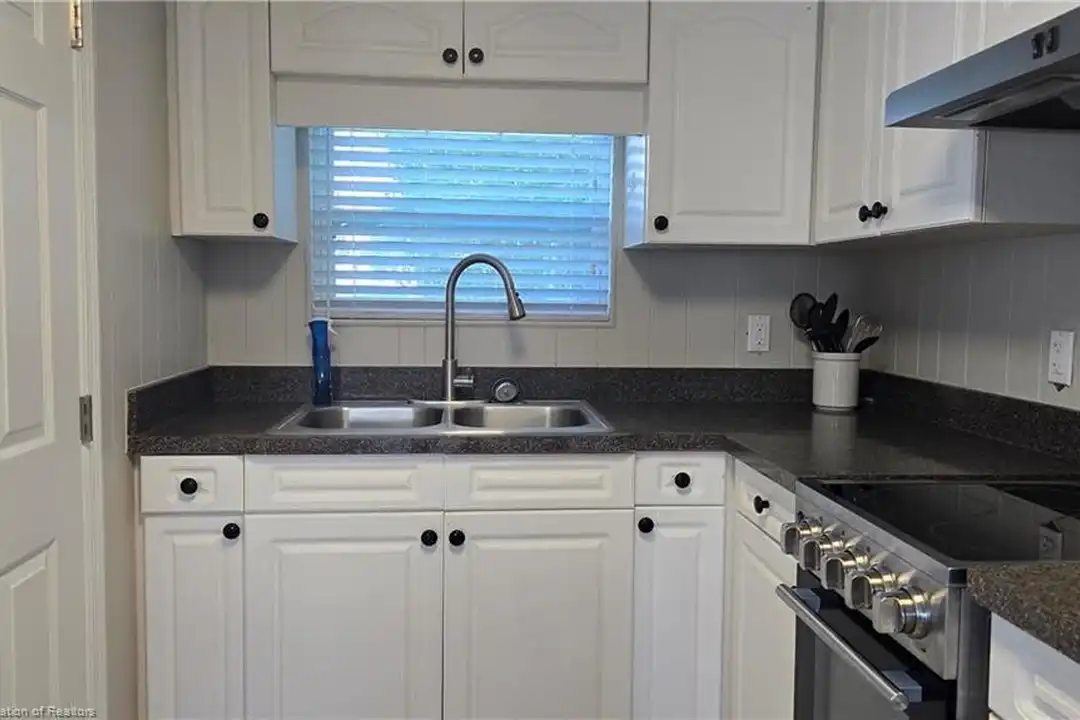 Apartment in Lake Placid - More