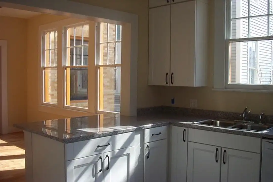 1818 Church St unit 2 - View 4