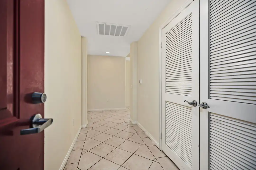 12664 Chapman Ave - View 3