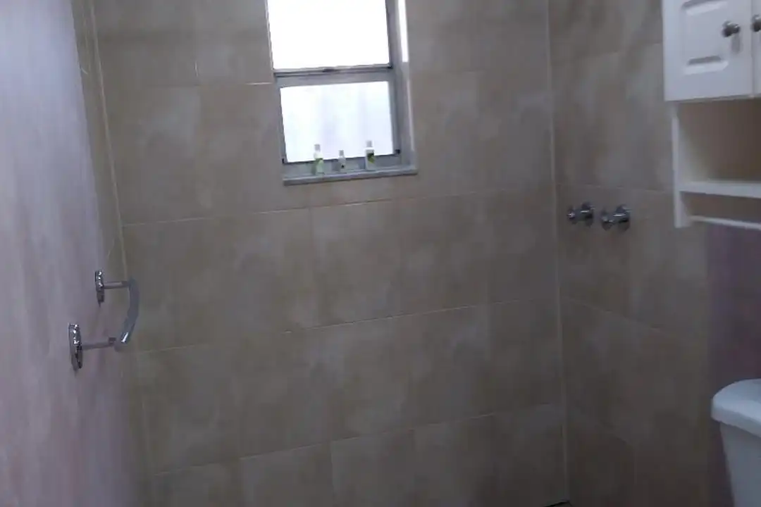 Apartment in Hialeah - More