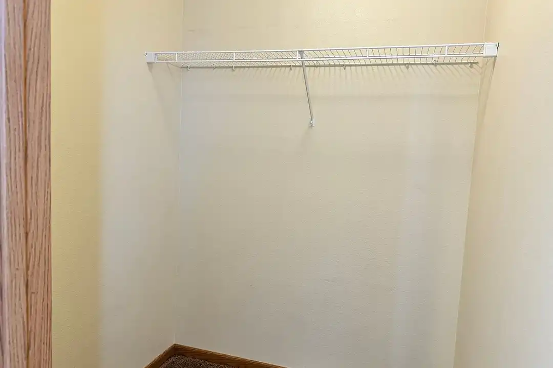 West Lake III Apartments – photo 1