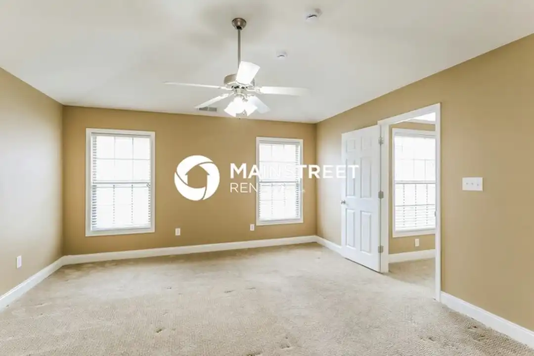 7101 Leo Saddler Way – pohled 6