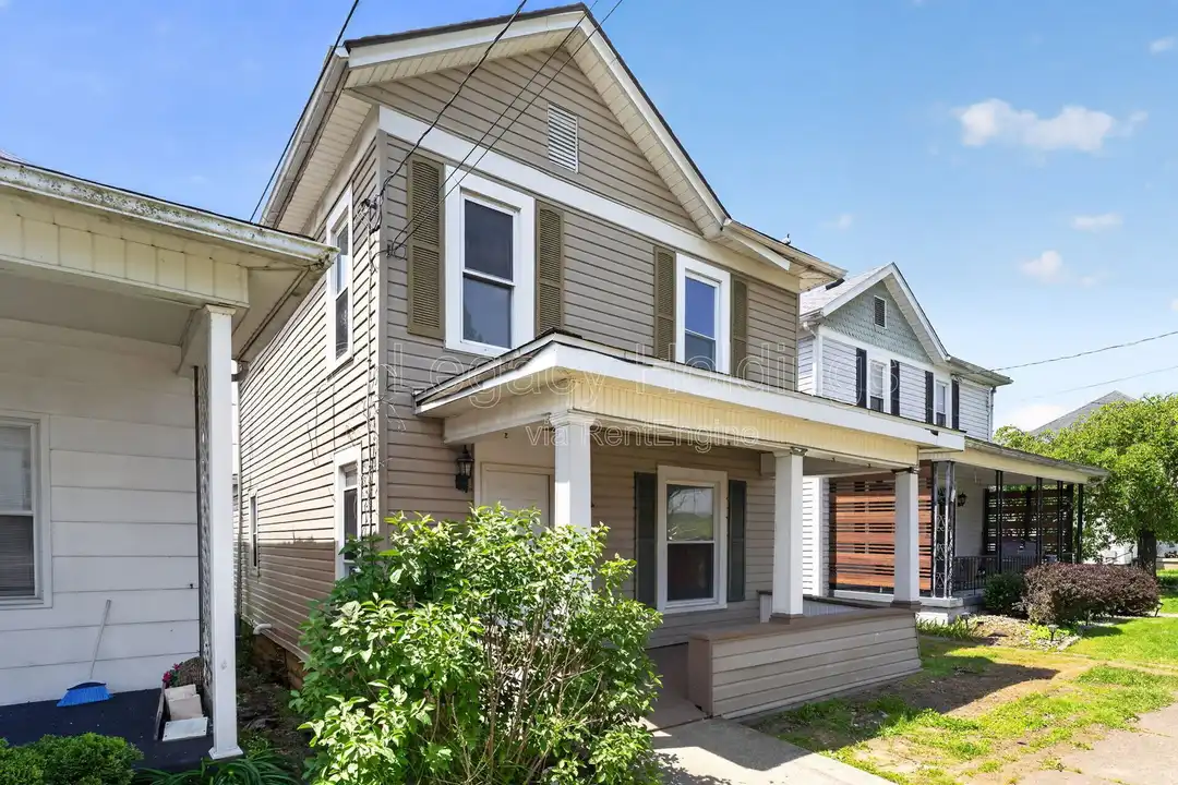 2113 Goff Ave - View 3