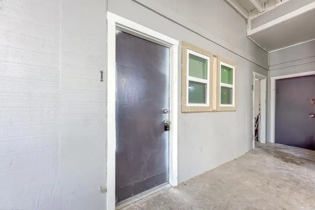 2302 Leon St unit # 1 - View 3