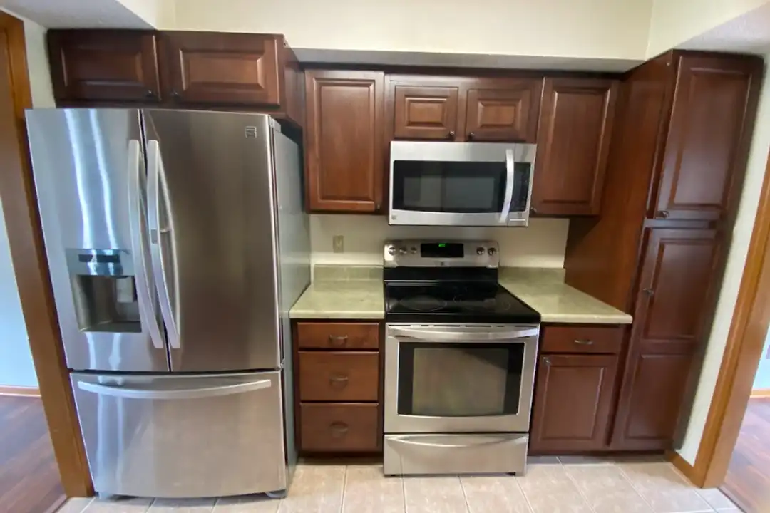 3703 Lupine Dr - View 6