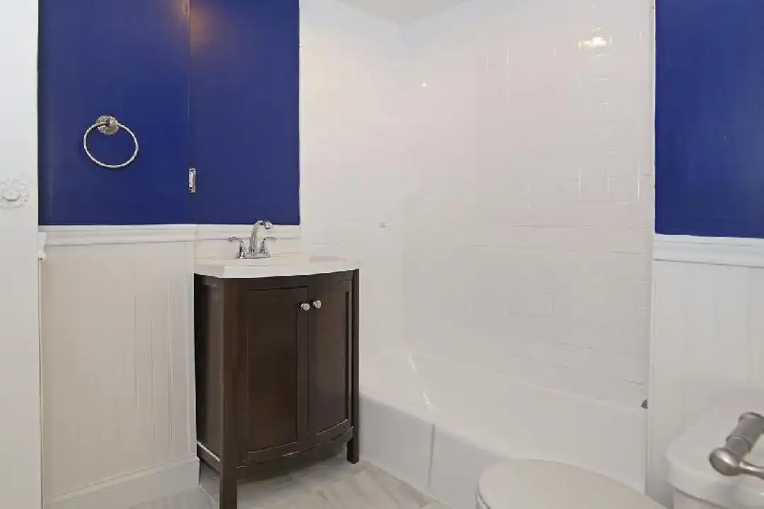114 Everett St - View 2