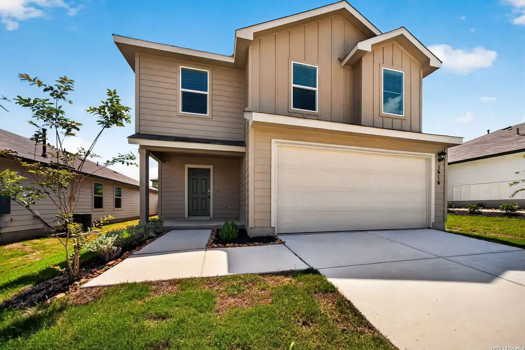 1616 House Finch Dr - View 3
