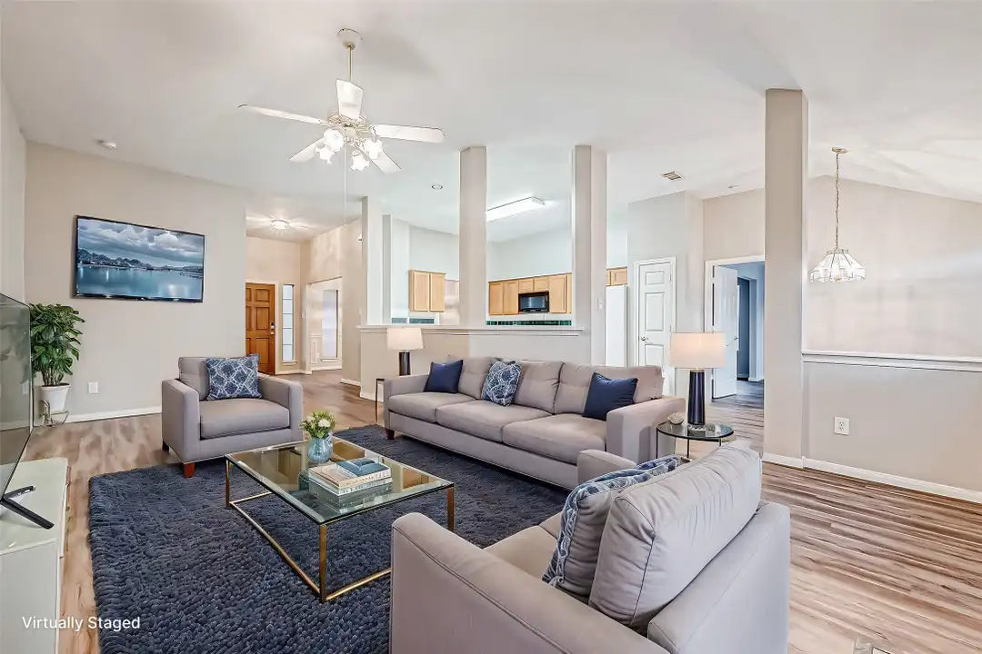1524 Robin Ave - View 3