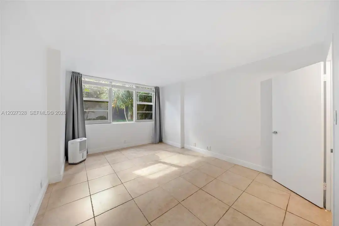 3301 NE 5th Ave unit 104 - View 5