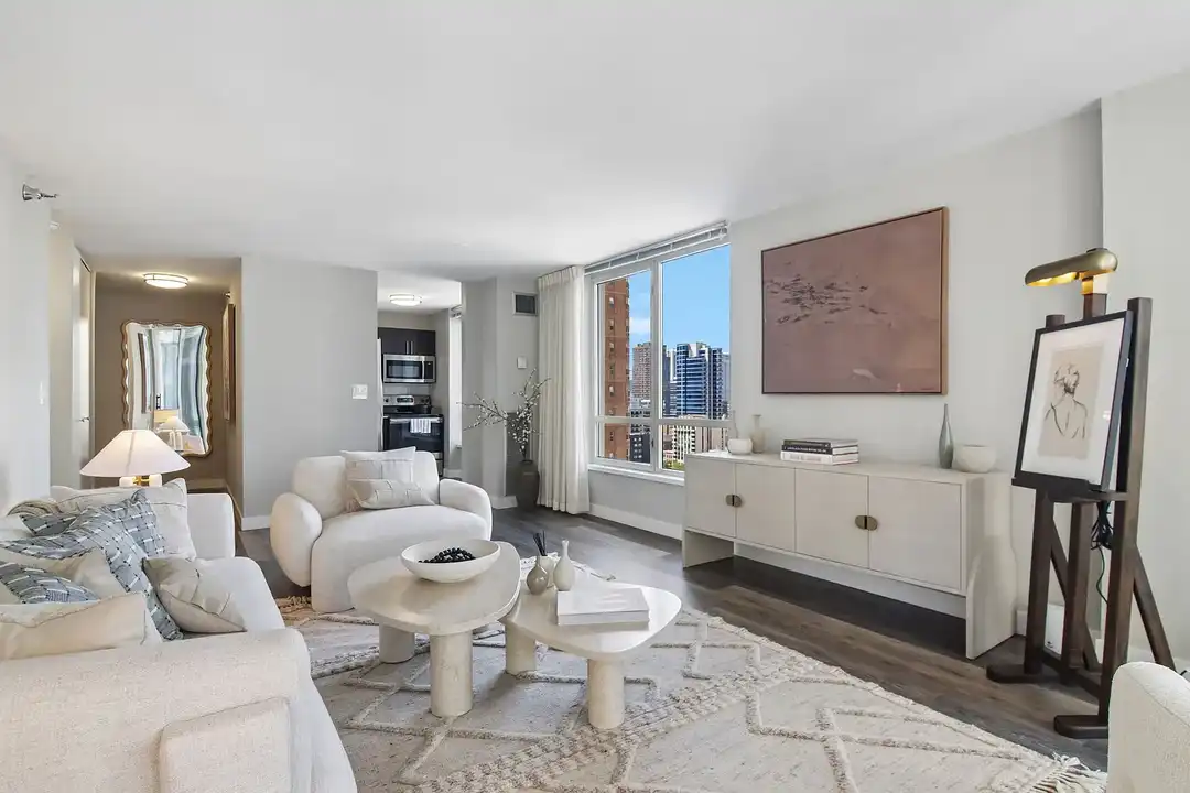 Apartment in Chicago, Gold Coast, Near North Side - More