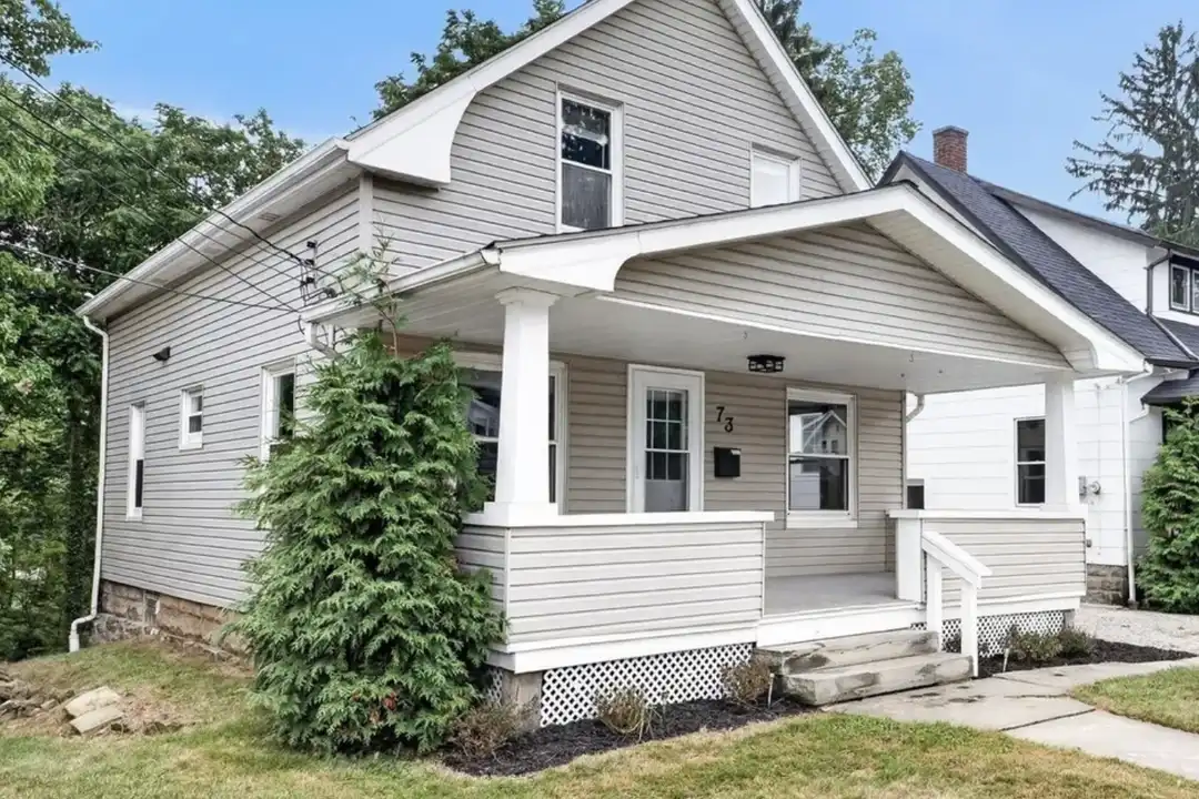 73 Prospect St – photo 1 of 14