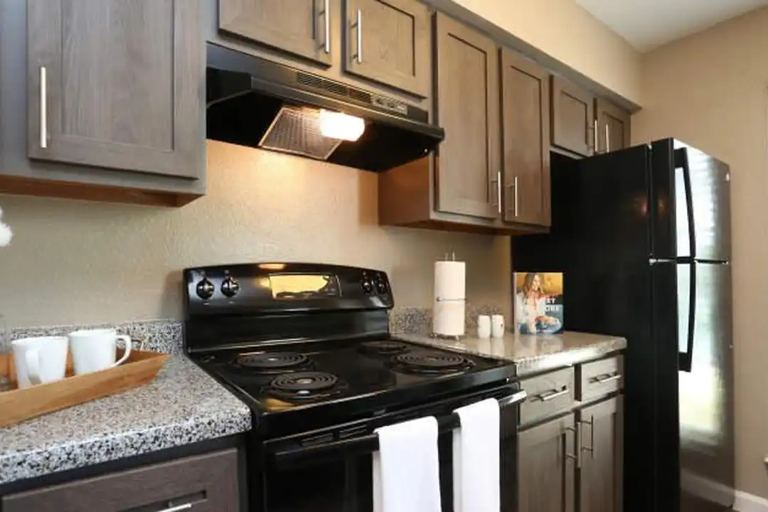 10121 Windmill Lakes Blvd unit # 207 – pohled 3