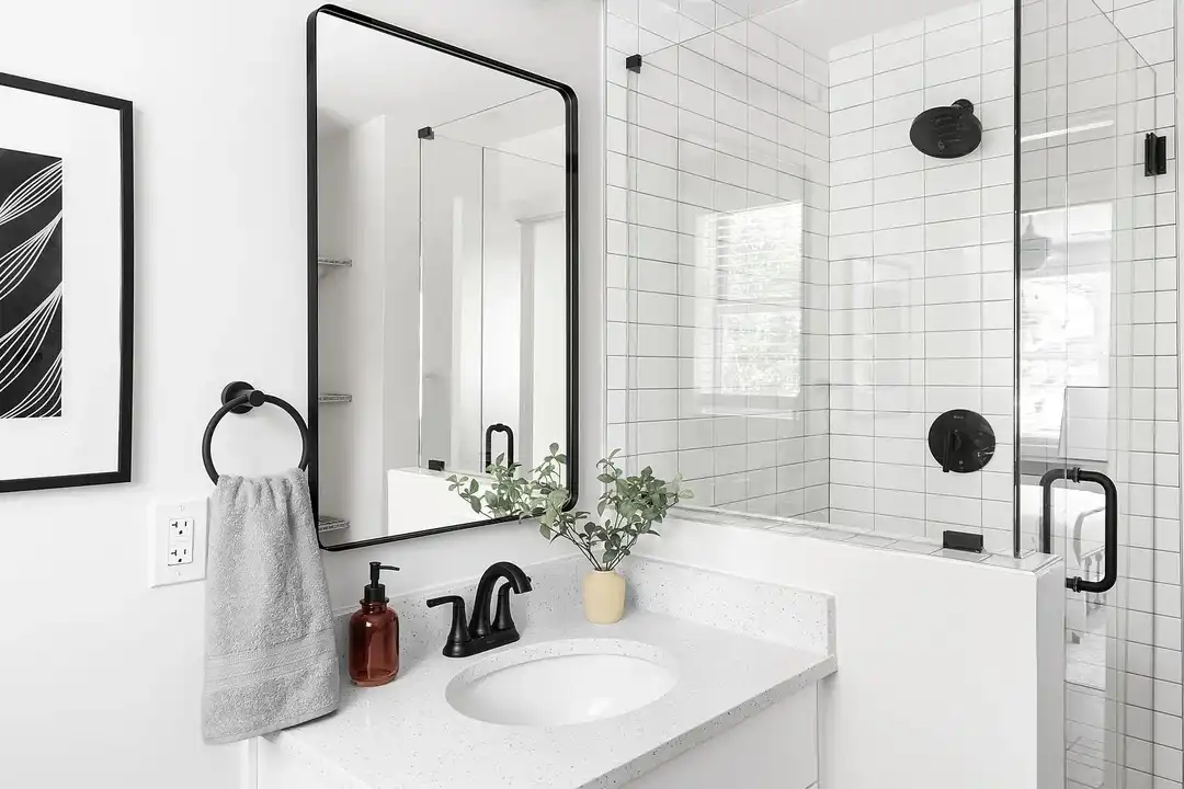 1100 Washington Circle – photo 1