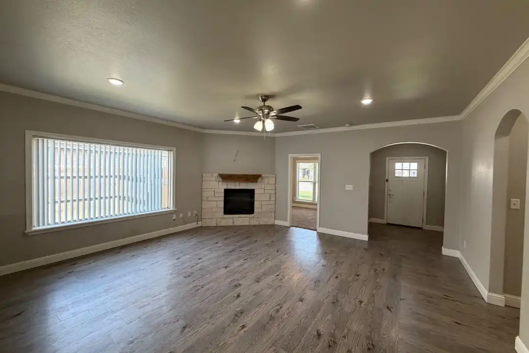 2713 138th St - View 3