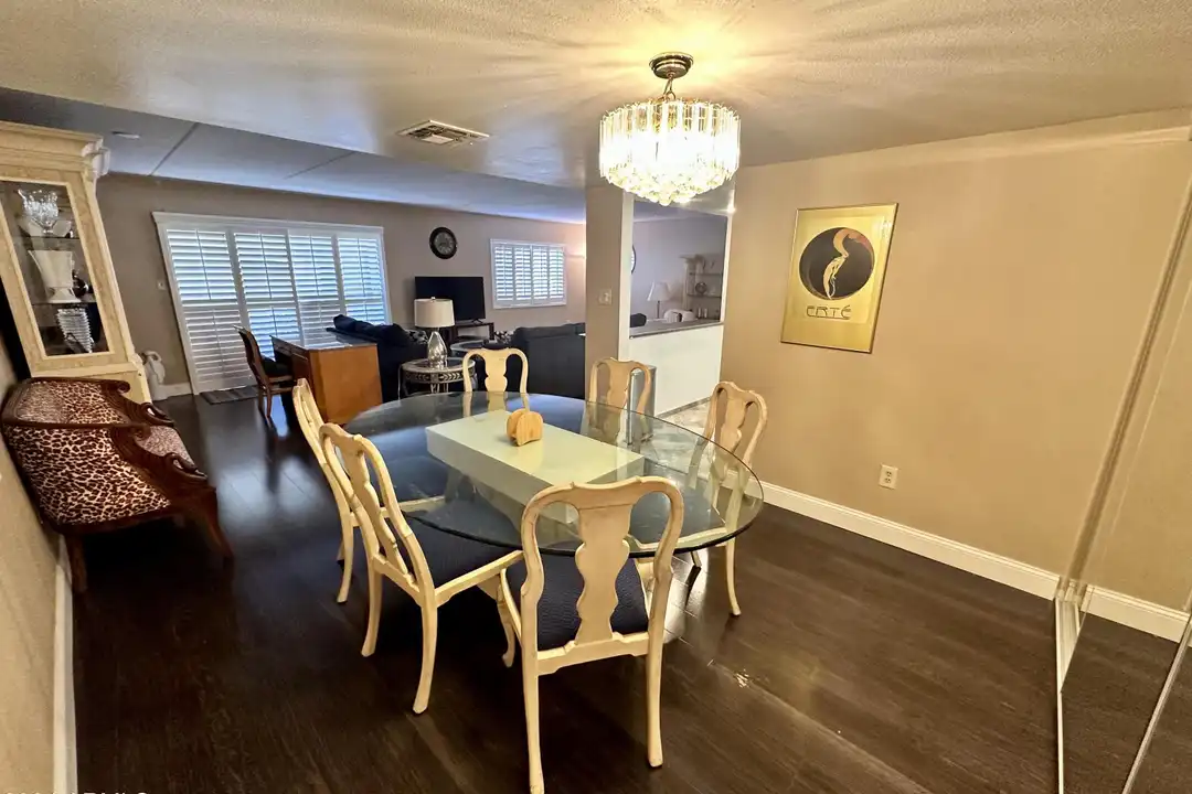 7950 E Camelback Rd #111 - View 5