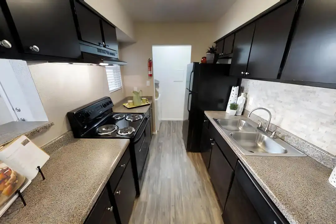 1175 Stadium Dr - More