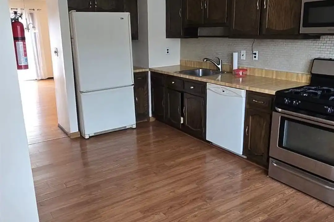 78 Highview Dr - View 5