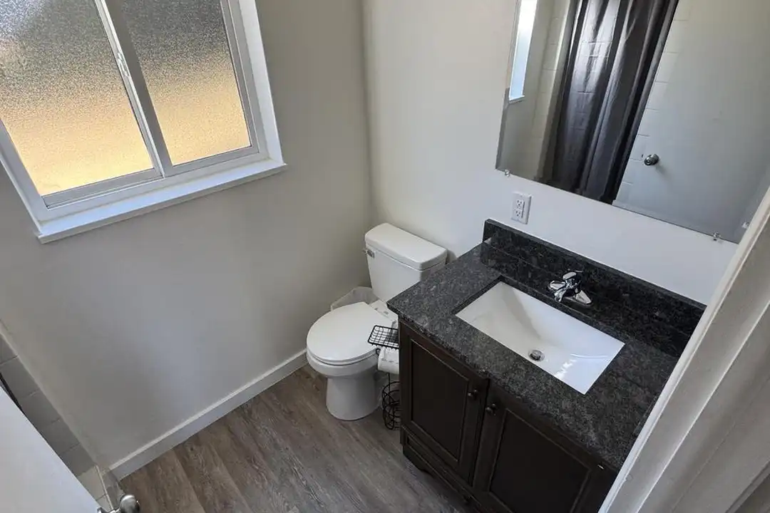 311 W 5300 S - View 6