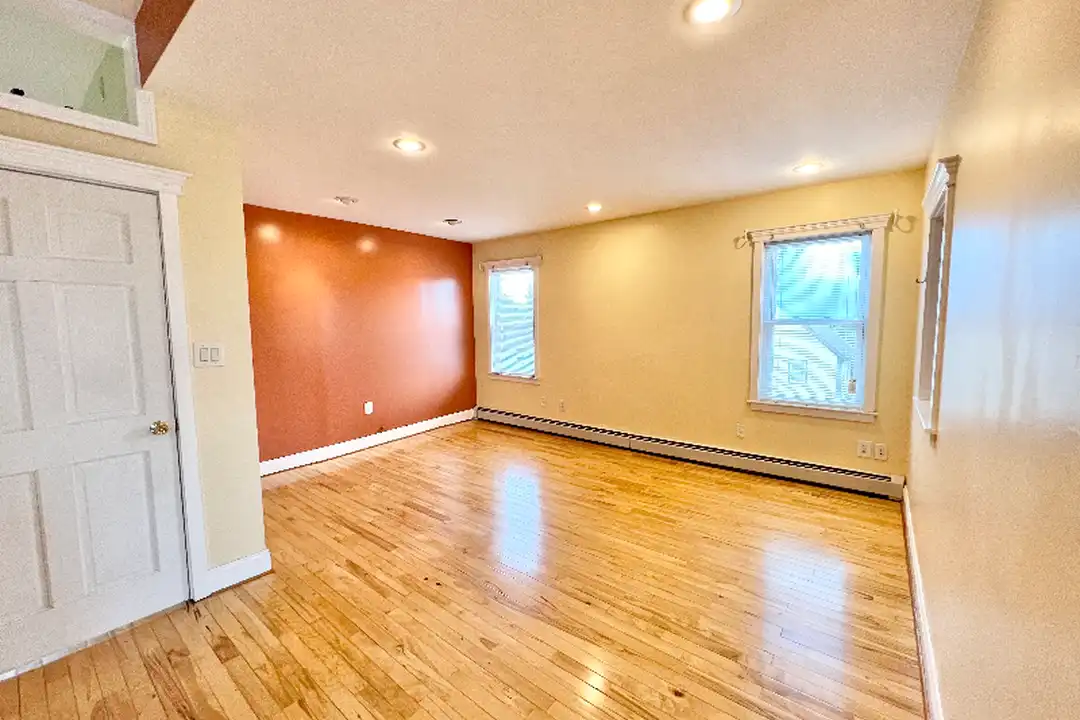 13 Messenger St unit 13M-3F - View 4