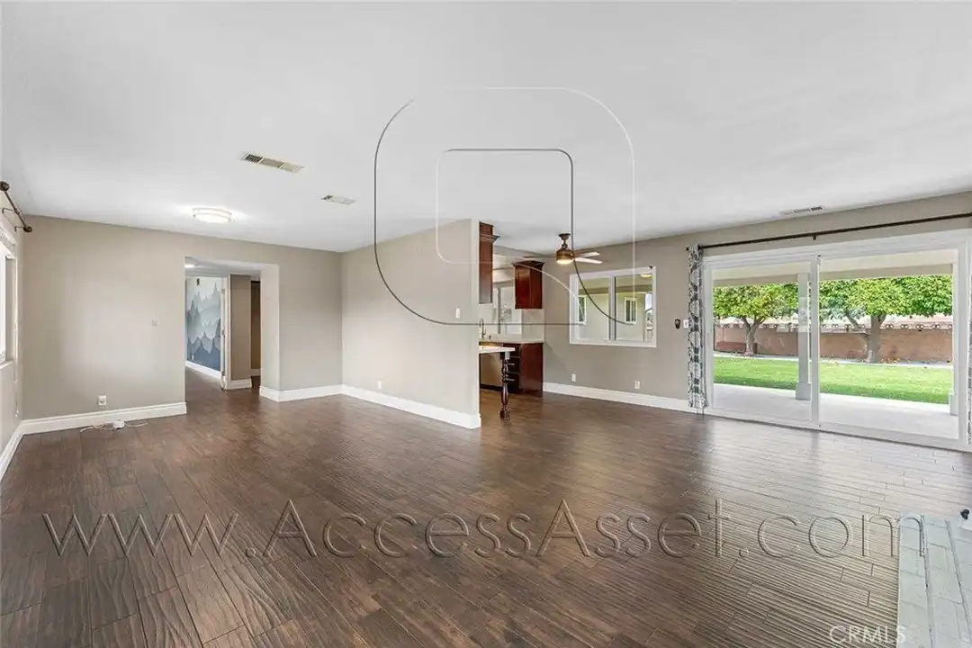 43160 San Marcos Pl - More