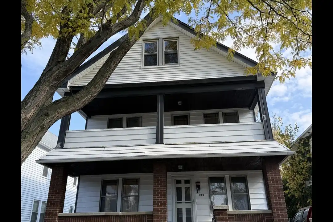 719 E 157th St – photo 1