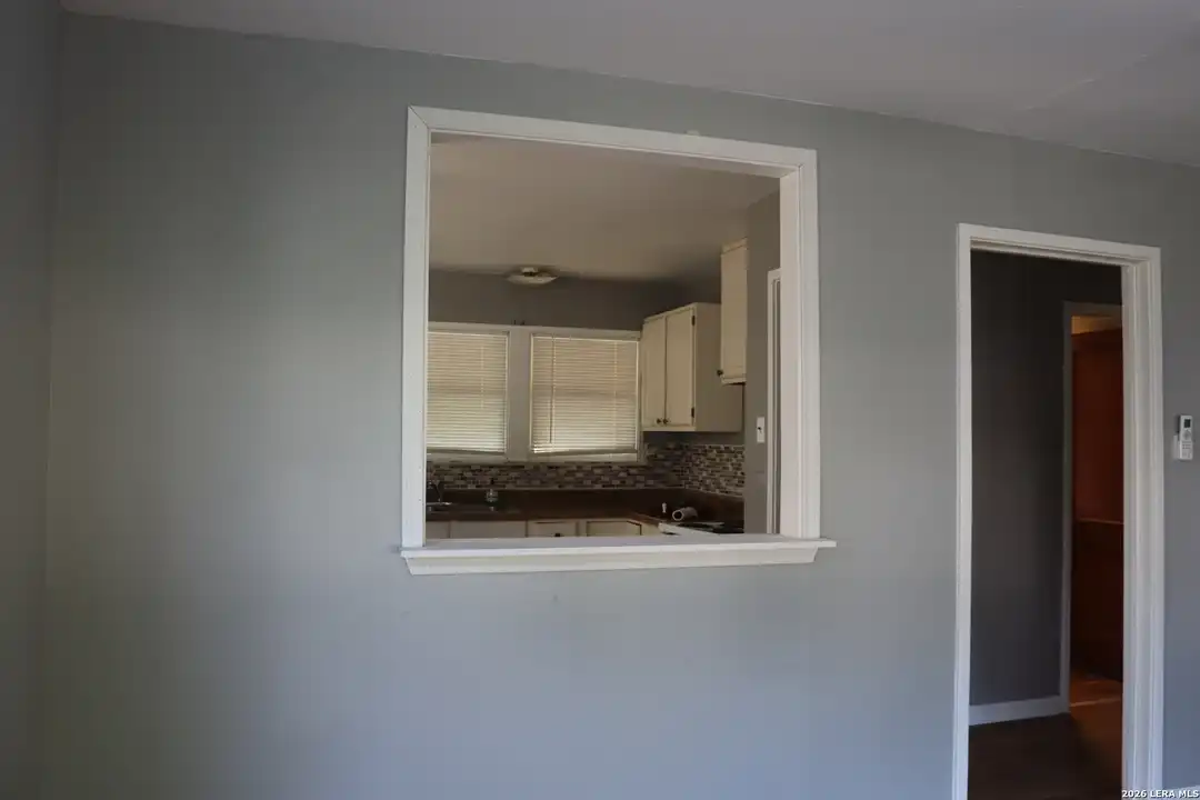 203 Brooks Ave - View 6