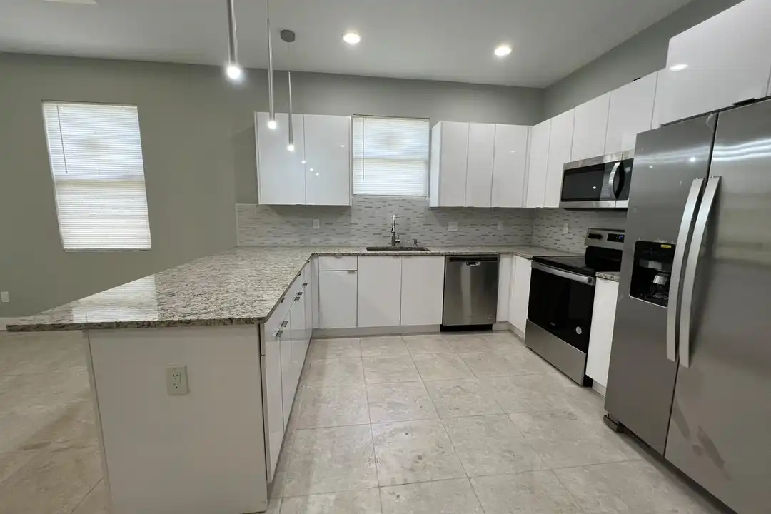 227 N E St - View 5
