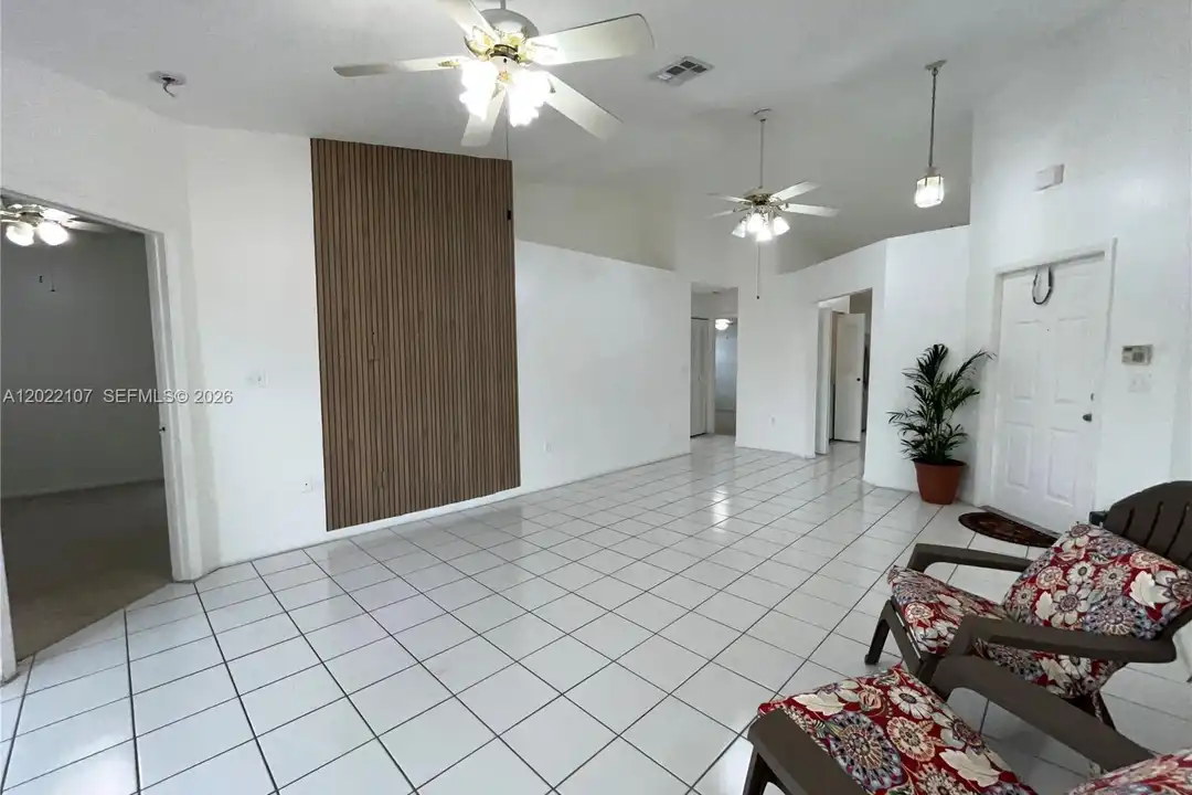 21565 SW 87th Ct unit 0 - View 6