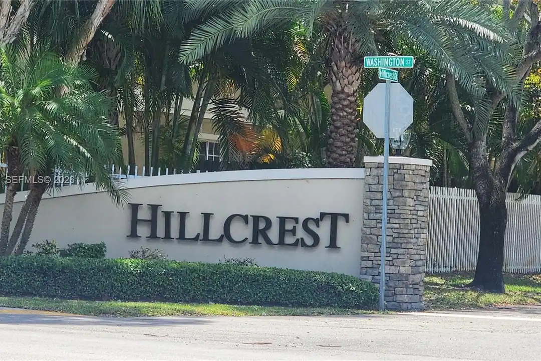 981 Hillcrest Ct #114 - View 3