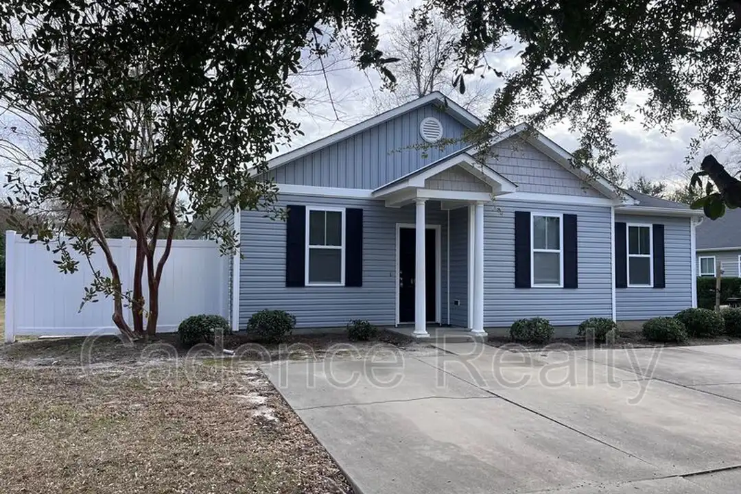 4908 Maple Ave – photo 1