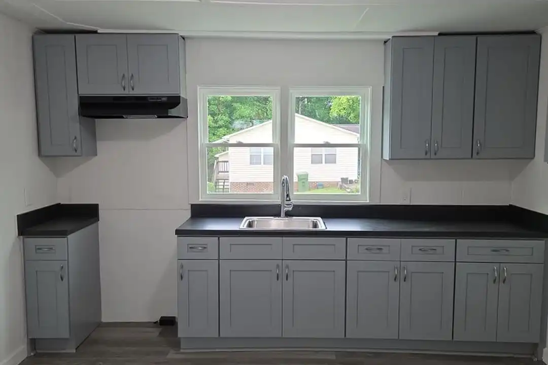 201 N Gregory St - View 3