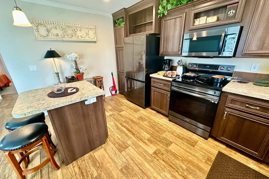 718 Nettles Blvd unit 1537492P - View 4